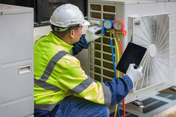 Professional Ac Installation technician working in Railroad, PA